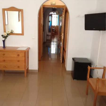 San Miguel Szálloda *