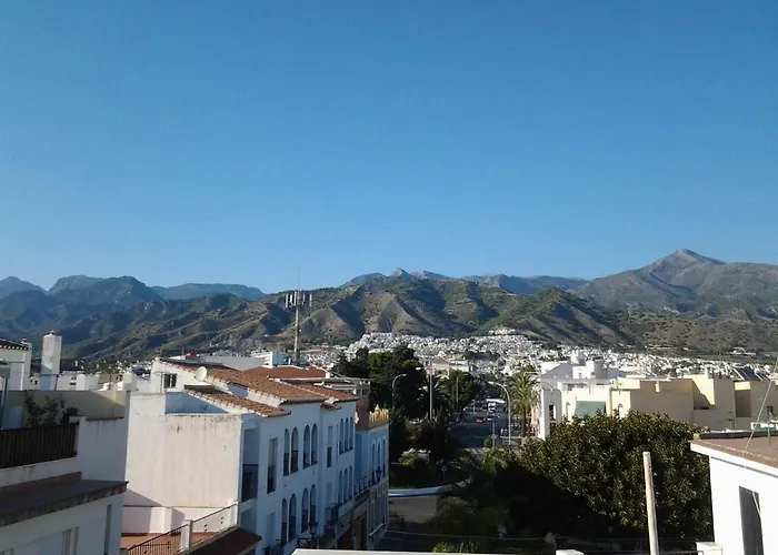 فندق San Miguel نيرخا